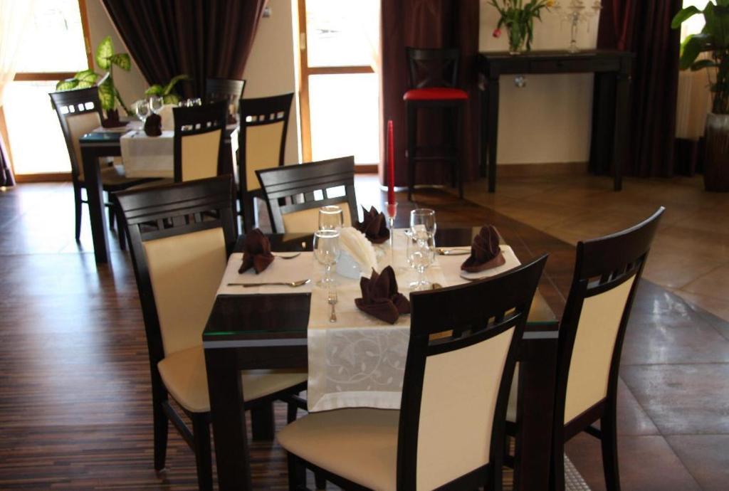 Hotel Wasik Krogulcza Εξωτερικό φωτογραφία