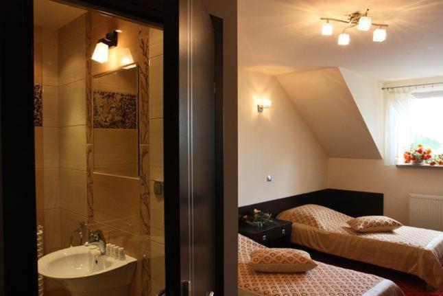 Hotel Wasik Krogulcza Εξωτερικό φωτογραφία